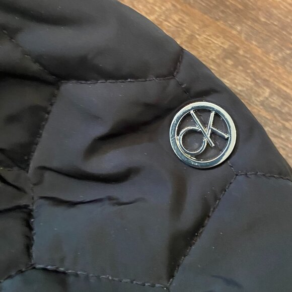 Calvin Klein Hooded Quilted Coat - Medium - Picture 5 of 10
